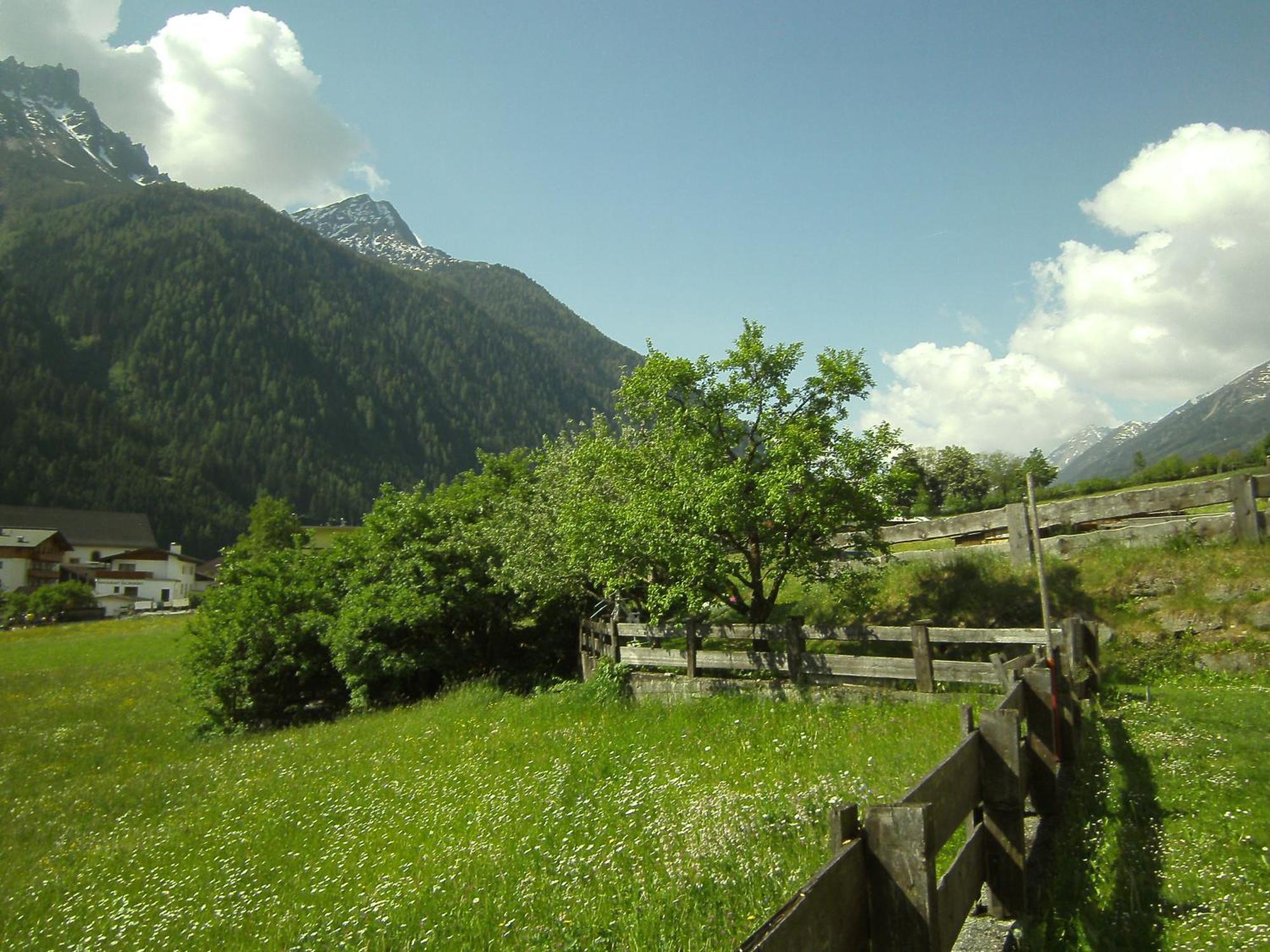 Ferienwohnung Mondial Neustift im Stubaital Exterior foto