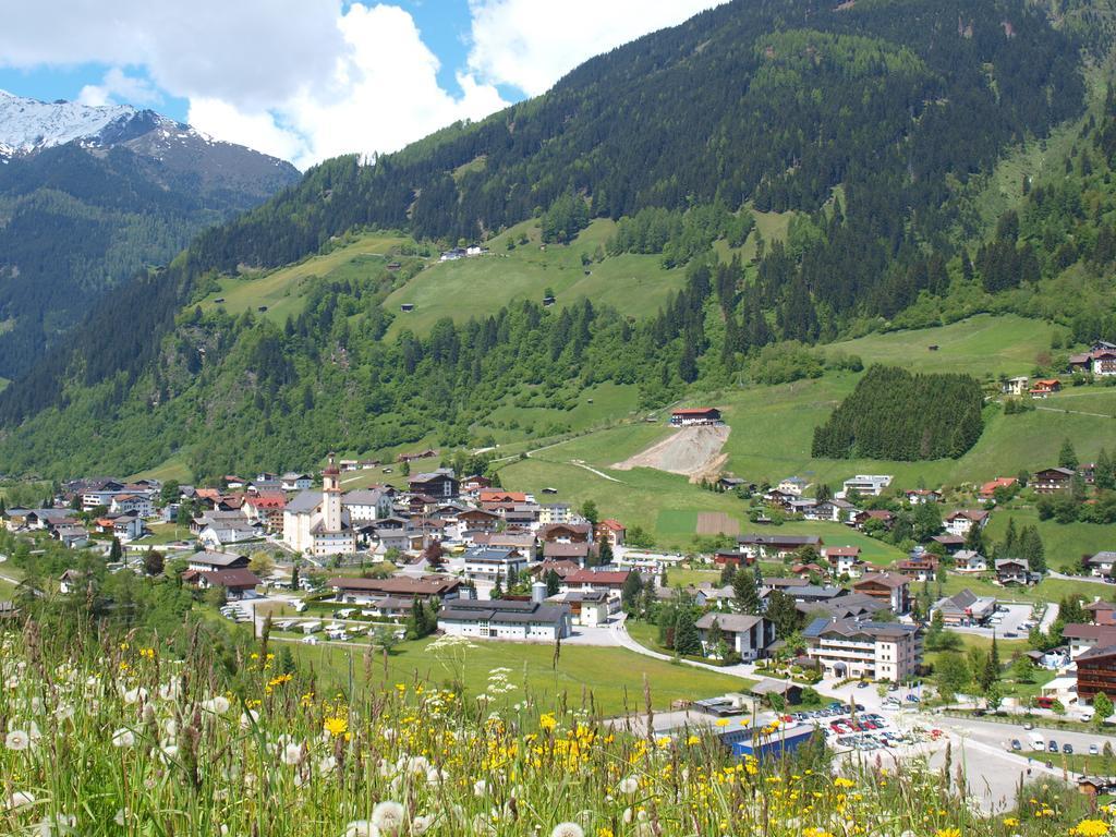 Ferienwohnung Mondial Neustift im Stubaital Exterior foto