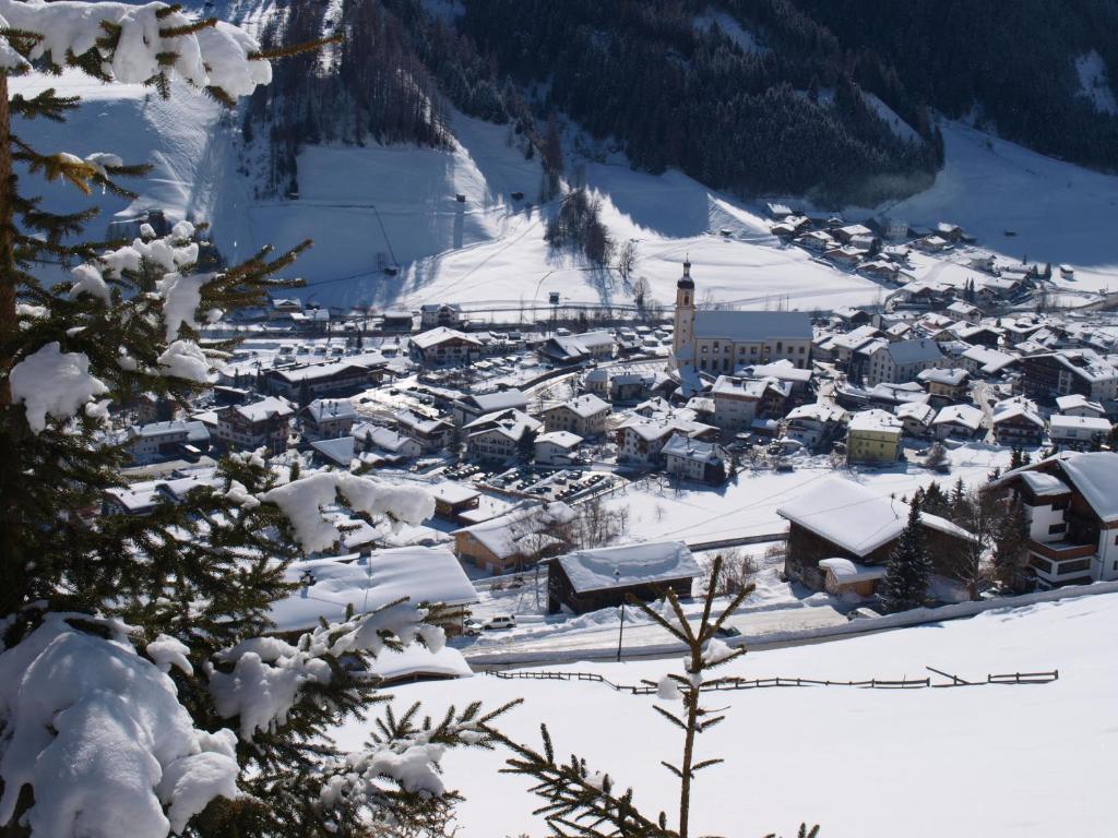 Ferienwohnung Mondial Neustift im Stubaital Exterior foto